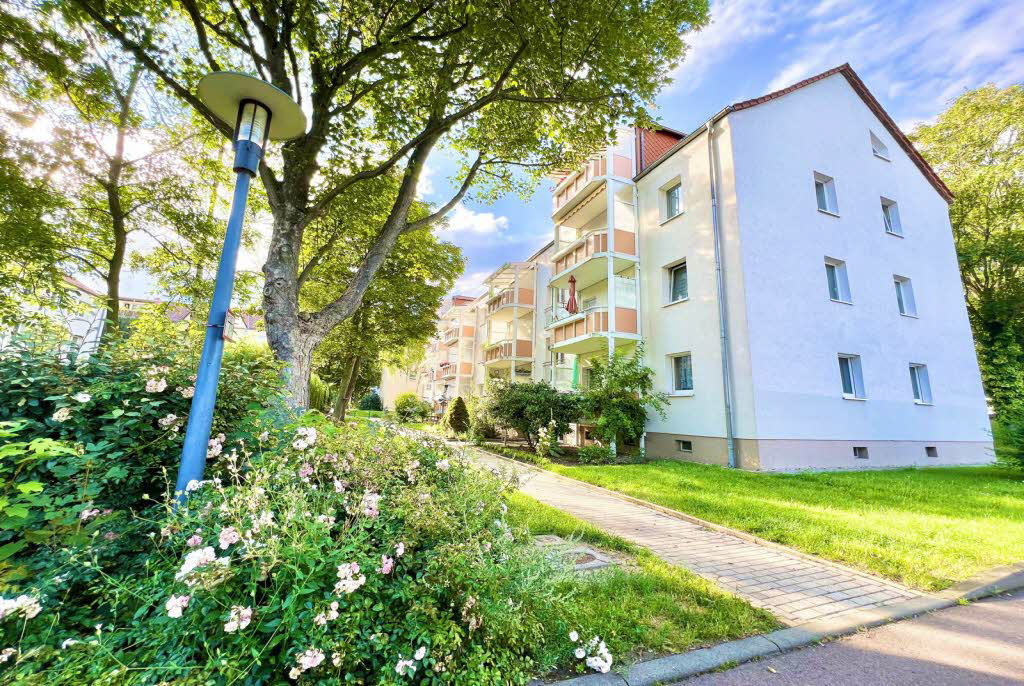 HalleFrohe Zukunft Eigentumswohnung mit Balkon und PKWStellplatz