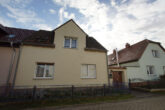 Landsberg OT Petersdorf: Doppelhaushälfte mit Nebengelass und großem Grundstück - Bild2