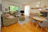 Halle-Dölau: Villa am Waldrand auf großem Naturgrundstück, diverse originale Elemente - Bild19