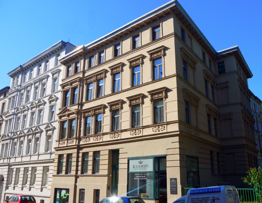 Halle-Paulusviertel: 2-Raum-Wohnung als Kapitalanlage, bevorzugte Wohnanlage, 06114 Halle (Saale)-Paulusviertel, Dachgeschosswohnung