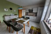 Petersberg OT Brachstedt: Einfamilienhaus mit Einliegerwohnung, Pool und Doppelgarage - Bild18