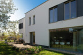 Halle-Kröllwitz: Moderne Bauhaus-Architektenvilla in sehr guter Lage - Bild2