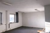 Merseburg: Großes Gewerbeobjet mit Wohnhaus zum sanieren, mit 20 PKW-Stellplätzen - Bild12