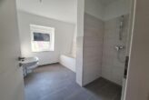 Halle-Kröllwitz: Dach-Wohnung mit 4 Zimmern, Erstbezug, Aufzug, optional mit Balkon und/oder Dachterrasse & PKW-Stellplatz - Bild12