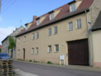 Teutschenthal: Wohnung mit Terrasse u. PKW-Stellplatz - Straßenansicht