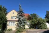 Merseburg: Villa für 1 bis 3 Familien, großes Grundstück, für Wohnen und/oder Büro, PKW-Stellplätze divers - Bild1