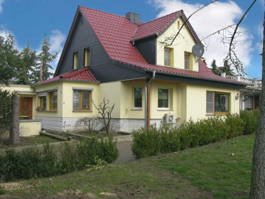 Einfamilienhaus in sehr ruhiger Lage, außerhalb der Ortschaft Mücheln, 06249 Mücheln, Einfamilienhaus