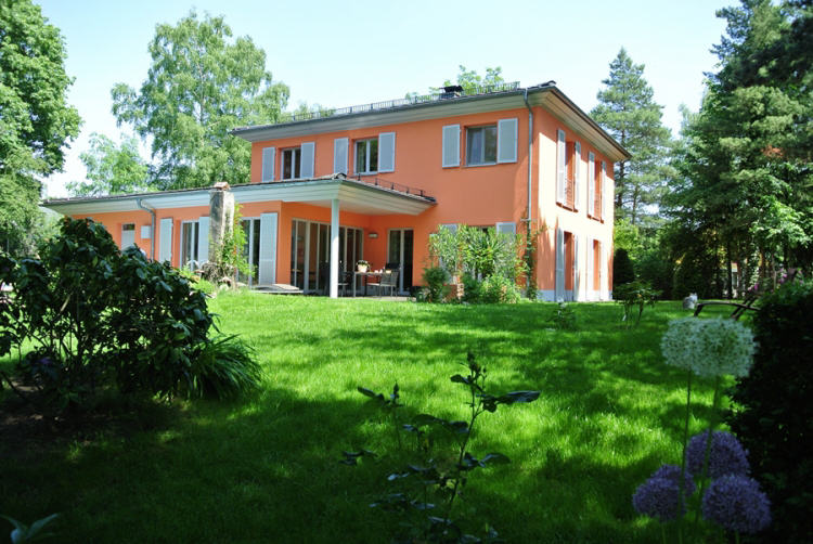 Halle-Kröllwitz: Moderne Villa mit Flair, Garage, Stellplätze, Pool,, 06120 Halle (Saale)-Kröllwitz, Villa