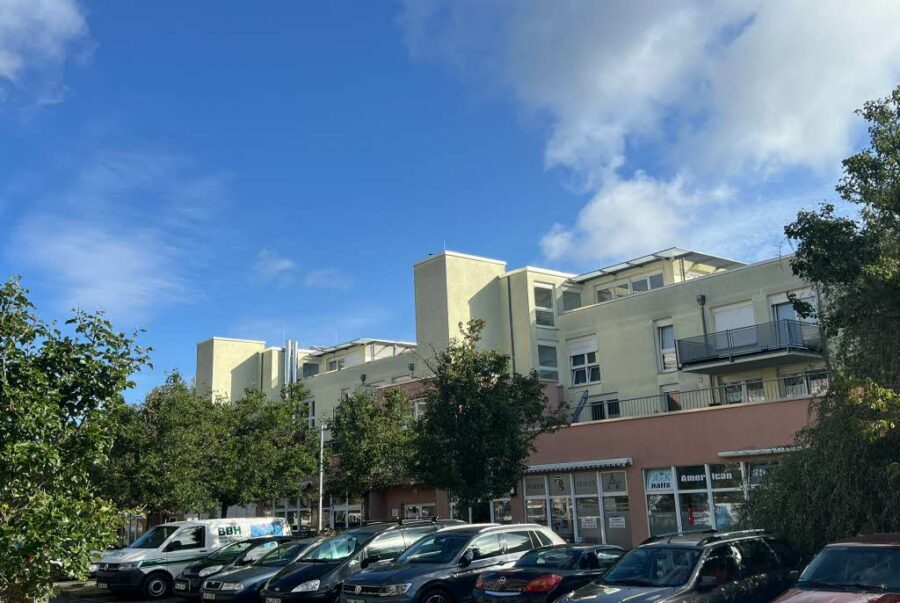 Halle (Saale): Wohnungs-Paket mit 7,13 % Sollrendite, Aufzug und Tiefgarage, 06126 Halle (Saale), Wohnanlagen
