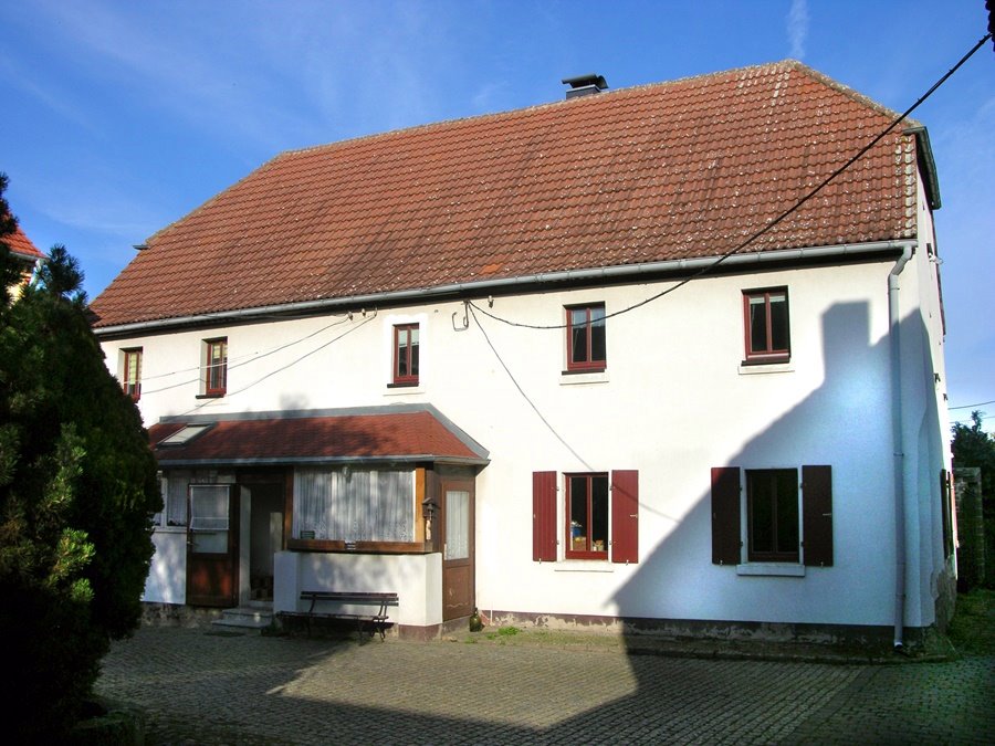 Bad Lauchstädt OT Milzau: Großer Bauernhof mit Herrenhaus und Nebengelass, 06246 Bad Lauchstädt-Milzau, Bauernhof